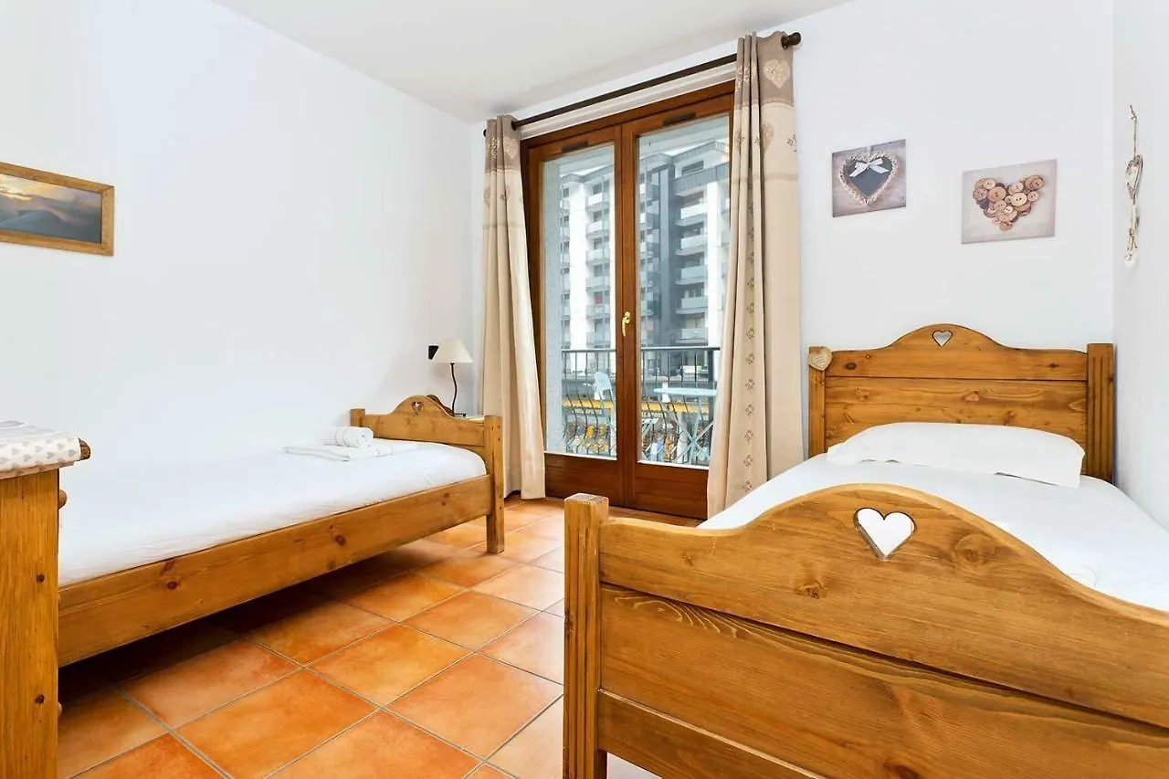 Apartment Kitson - Alpes Travel - Chamonix - Sleeps 6 France